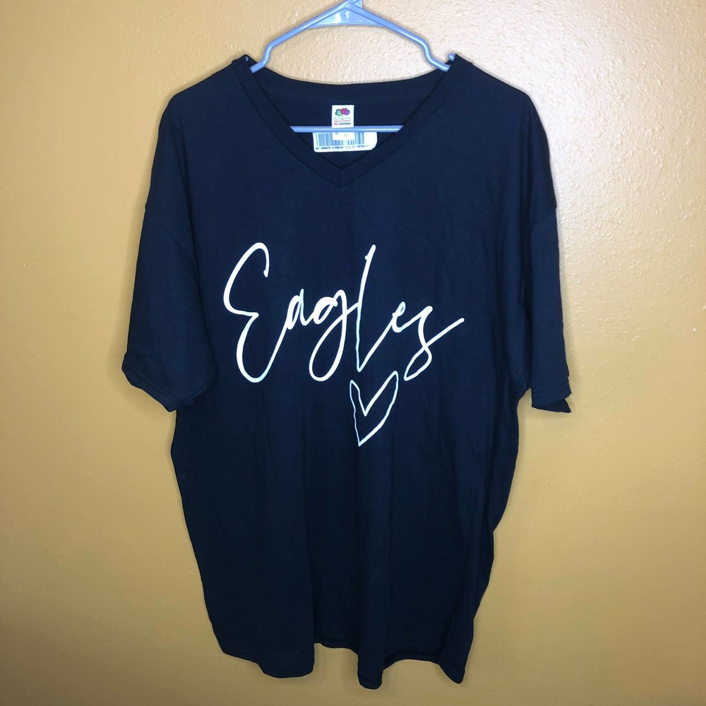Eagles Shirt Black V-Neck Graphic Tee New XL
